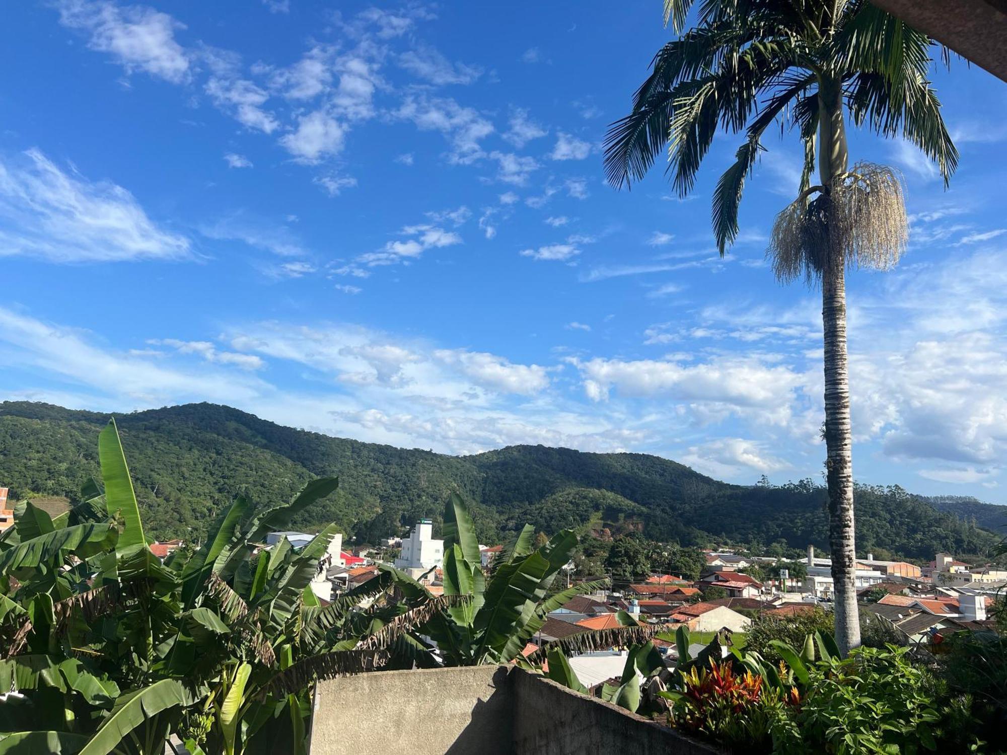 Casa Com Visao Panoramica No Centro De Nova Trento Apartment ภายนอก รูปภาพ